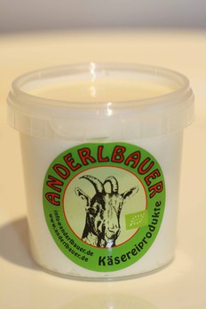 Ziegen-Frischkäsetöpfchen pur